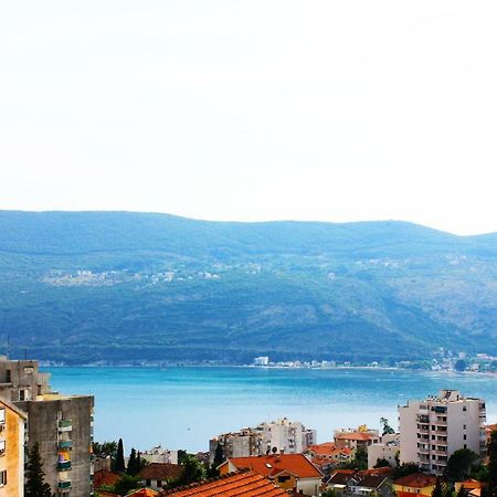 Sea View Senat Apartment Herceg Novi Exterior photo